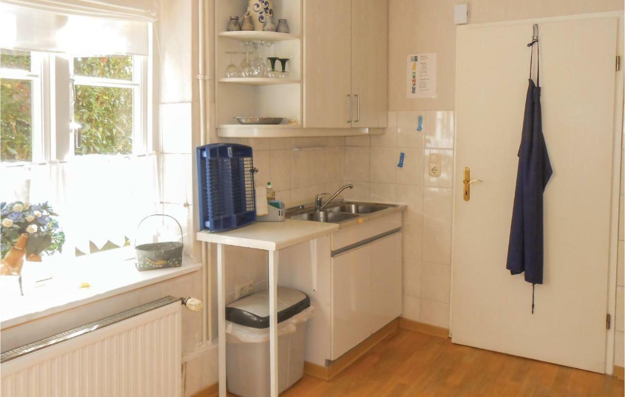 1 Bedroom Nice Apartment In Flueggendorf Klausdorf  Buitenkant foto